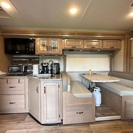Private Cozy R/V , For Your Enjoyment Tamiami Exteriör bild