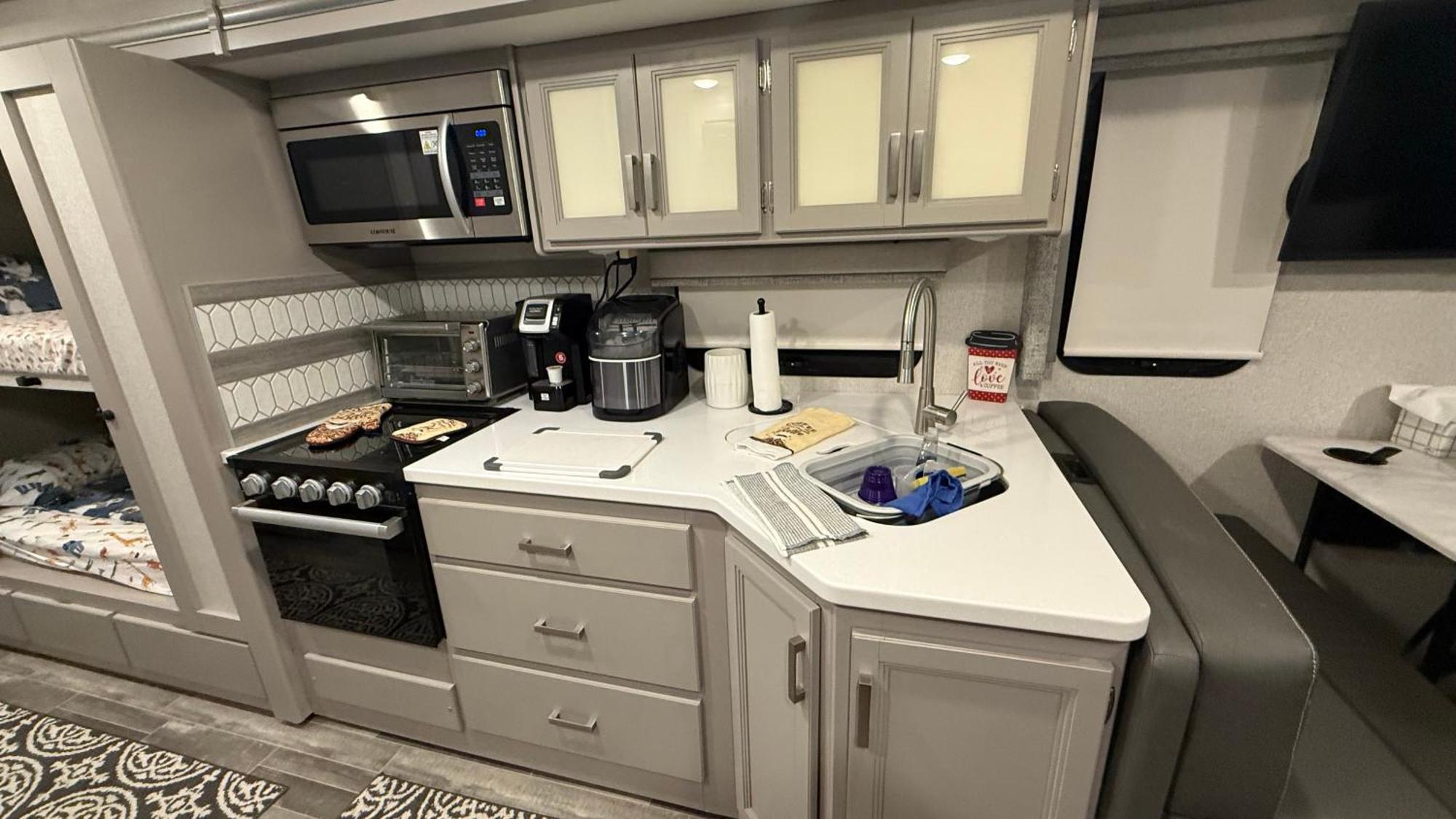 Private Cozy R/V , For Your Enjoyment Tamiami Exteriör bild